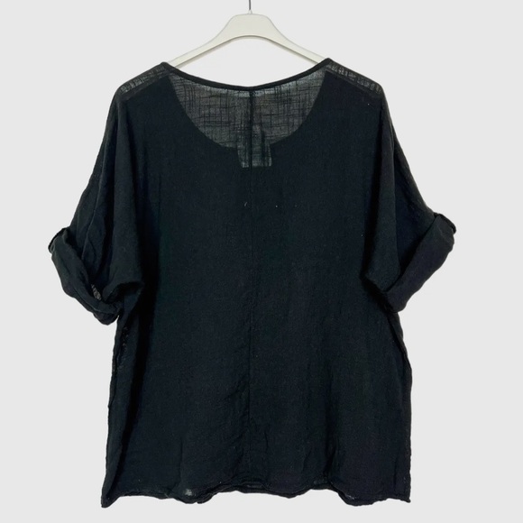 Chic Cotton Linen Tunic Top with Flower Pattern - Picture 2 of 2